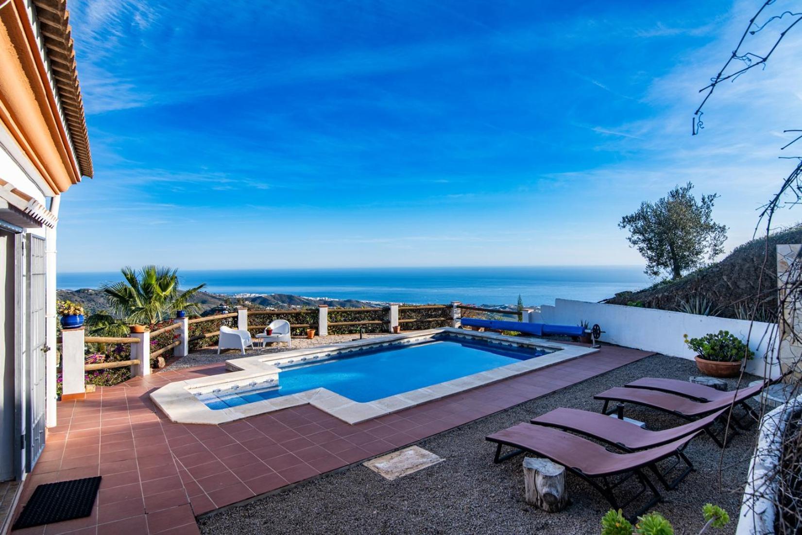 Villa Los Naranjos Sayalonga Екстер'єр фото
